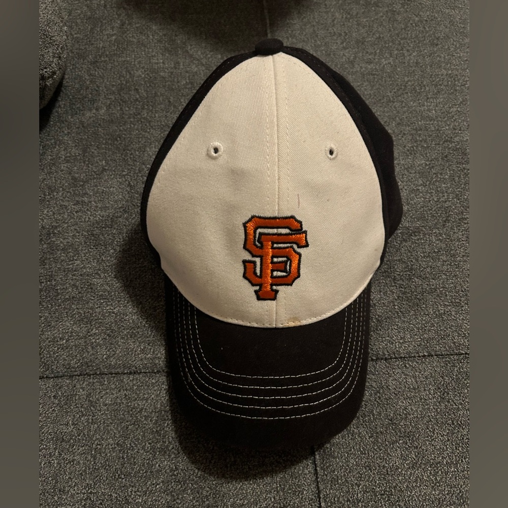Toddlers San Francisco giants hat